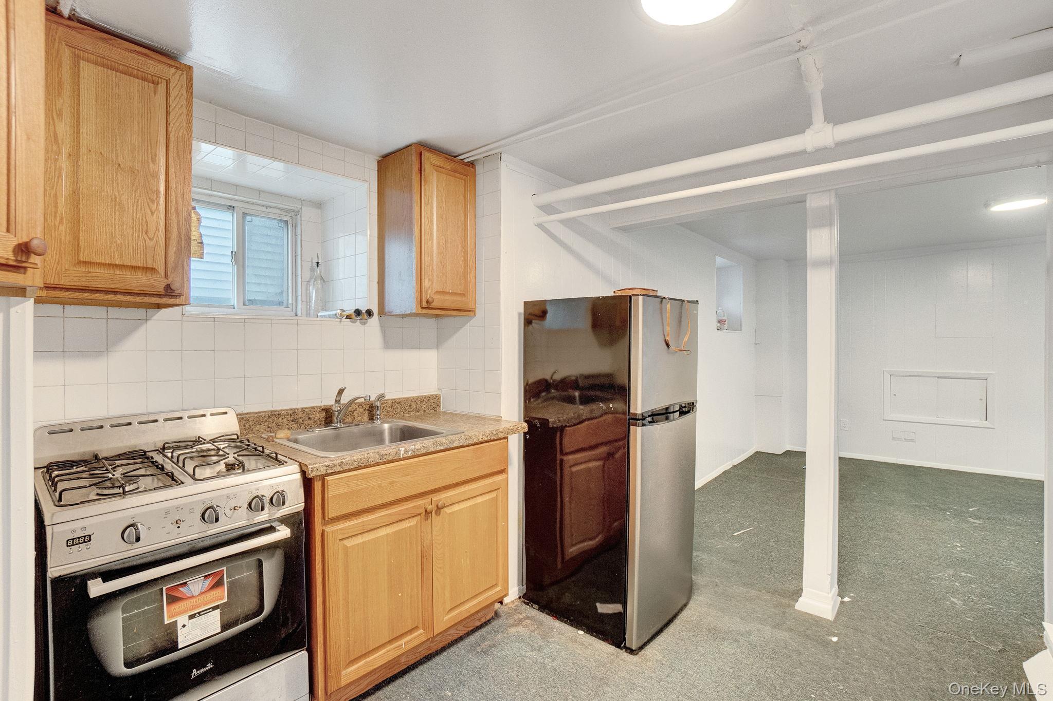 9041 178th Street, Jamaica, NY 11432