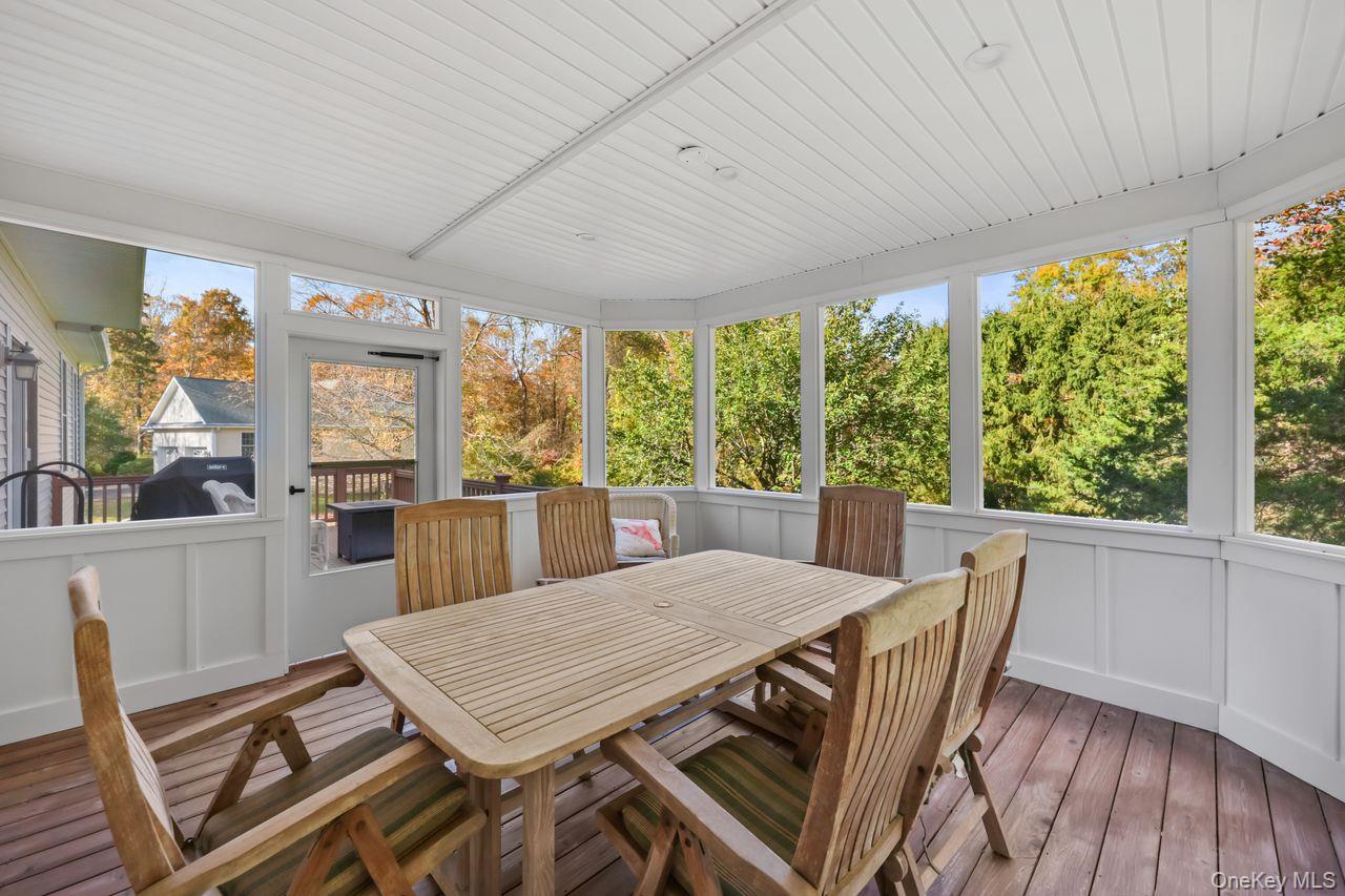 4 Mane Way, Pawling, NY 12564