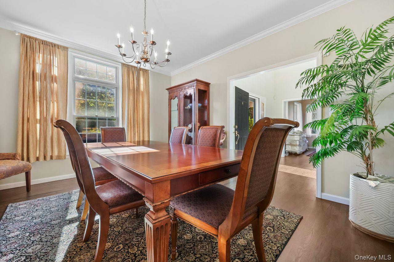 4 Mane Way, Pawling, NY 12564