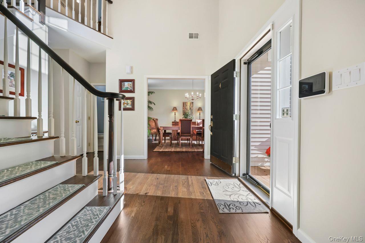 4 Mane Way, Pawling, NY 12564