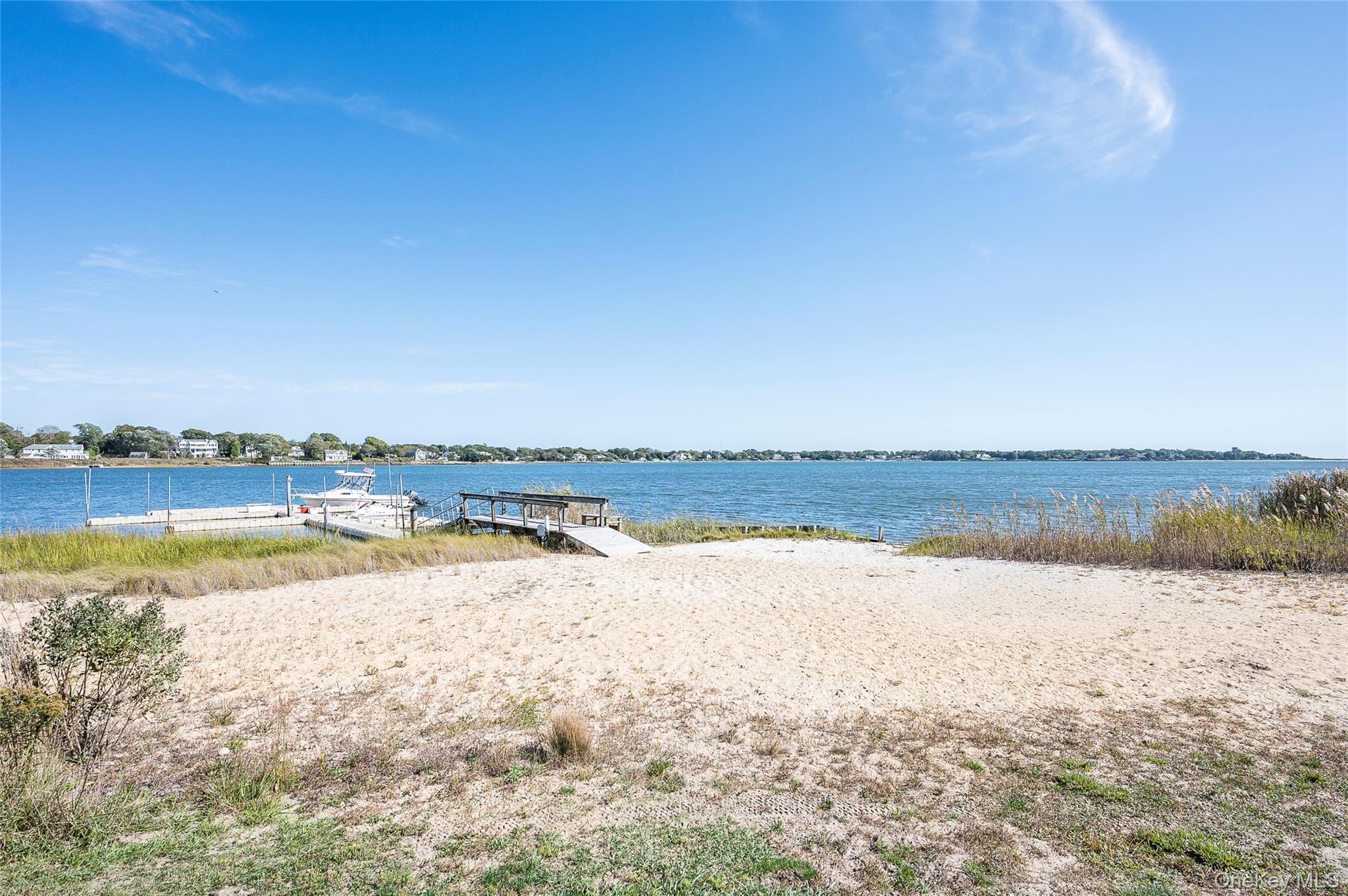 61 West Tiana Rd # 24, Hampton Bays, NY 11946