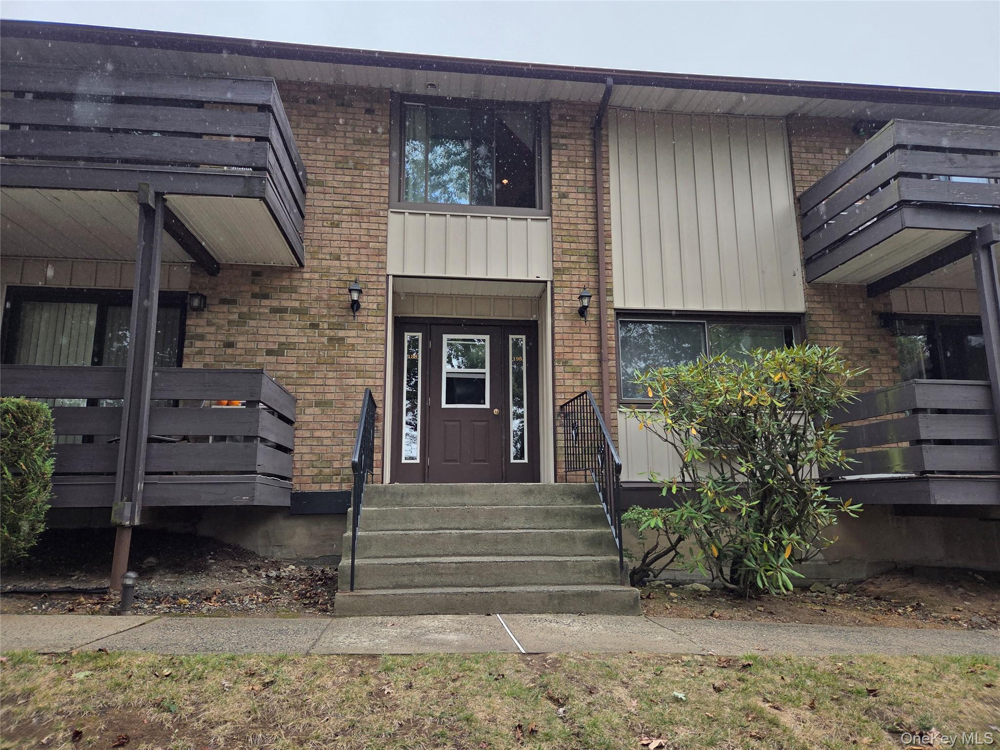 189 Sierra Vista Lane, Valley Cottage, NY 10989