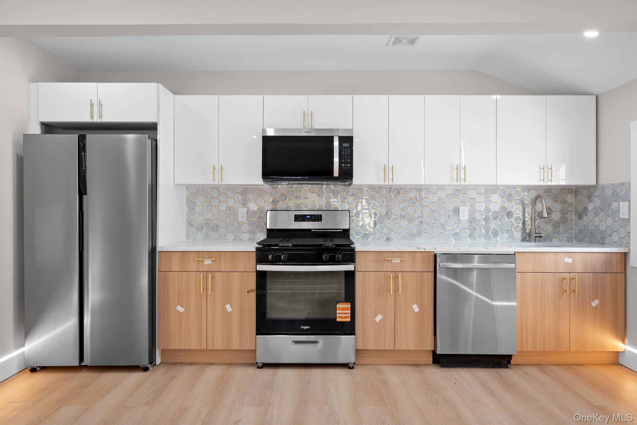 11516 199th Street, Saint Albans, NY 11412