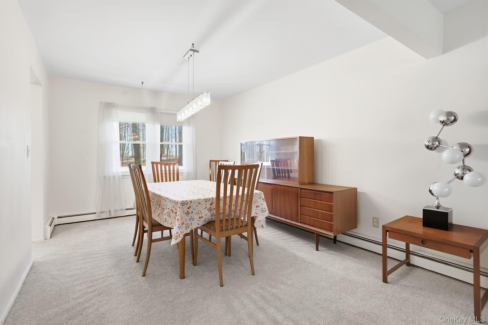 42 Bayberry Hill Road, Mahopac, NY 10541