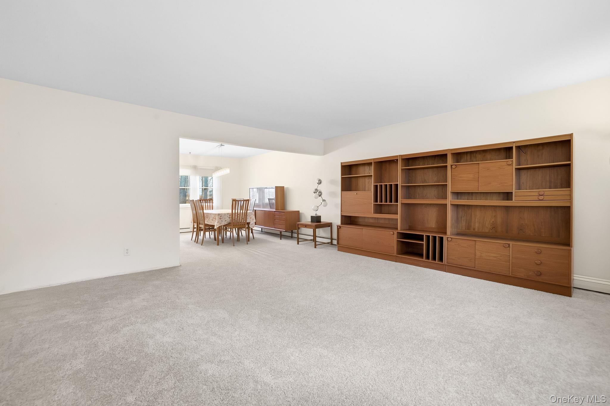 42 Bayberry Hill Road, Mahopac, NY 10541