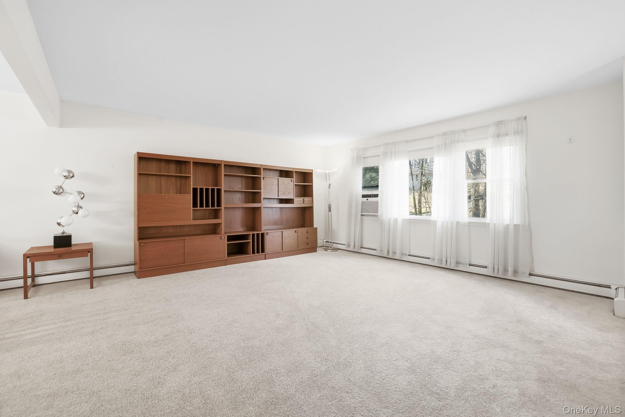 42 Bayberry Hill Road, Mahopac, NY 10541