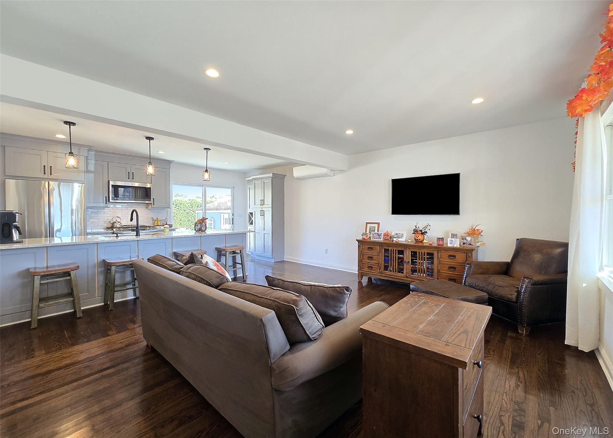 3067 Xavier Court, Oceanside, NY 11572