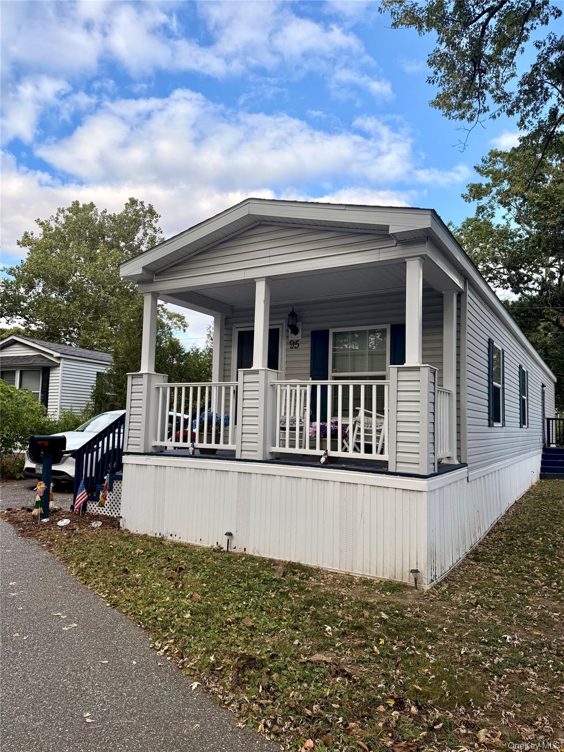 37 Hubbard Avenue # 95, Riverhead, NY 11901