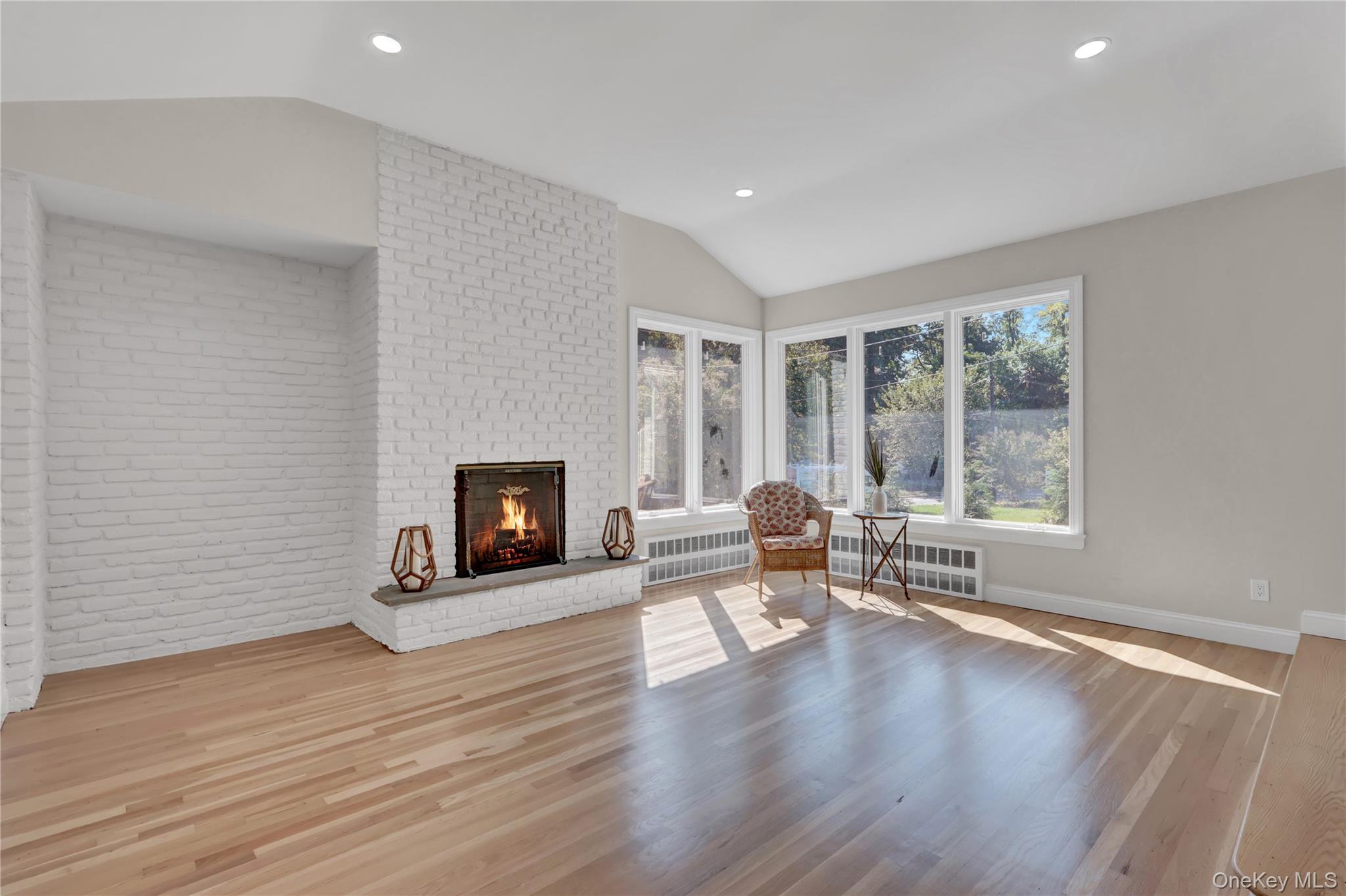 19 Millford Drive, Locust Valley, NY 11560