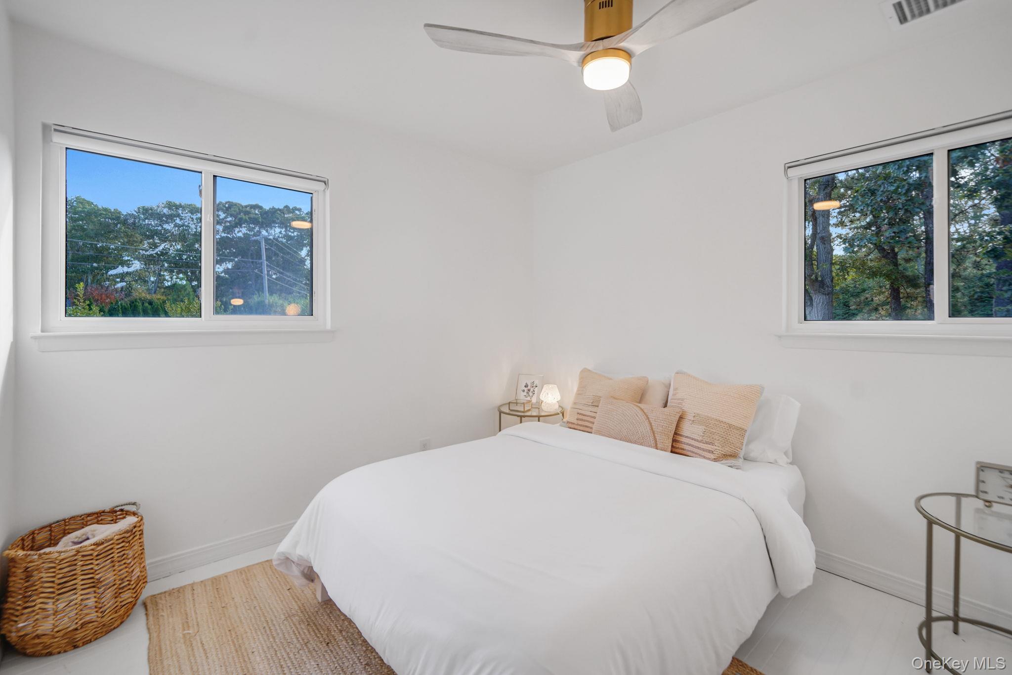 138 W Tiana Road, Hampton Bays, NY 11946