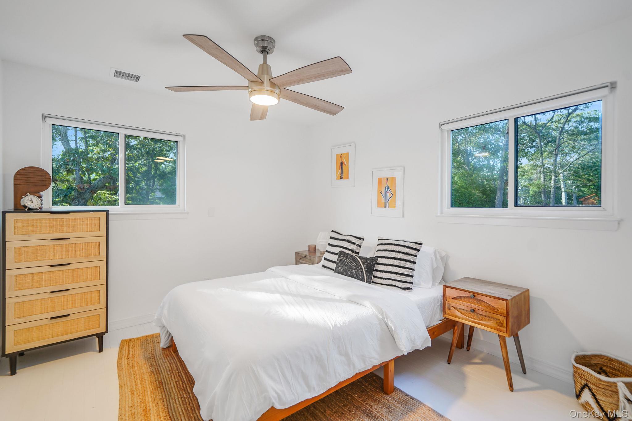 138 W Tiana Road, Hampton Bays, NY 11946