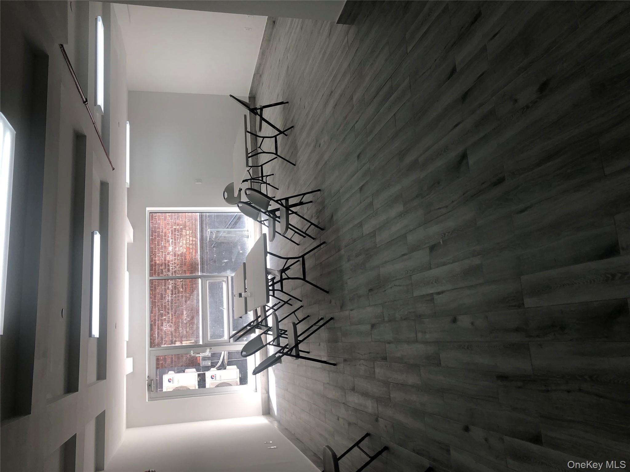 13324 41st Road, Flushing, NY 11355