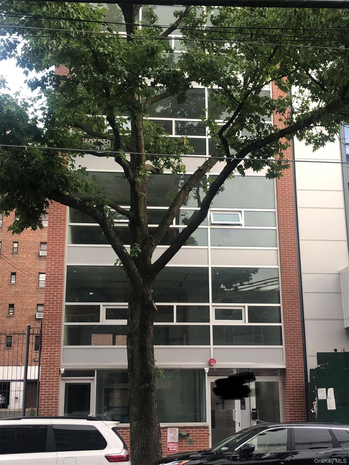 13324 41st Road, Flushing, NY 11355