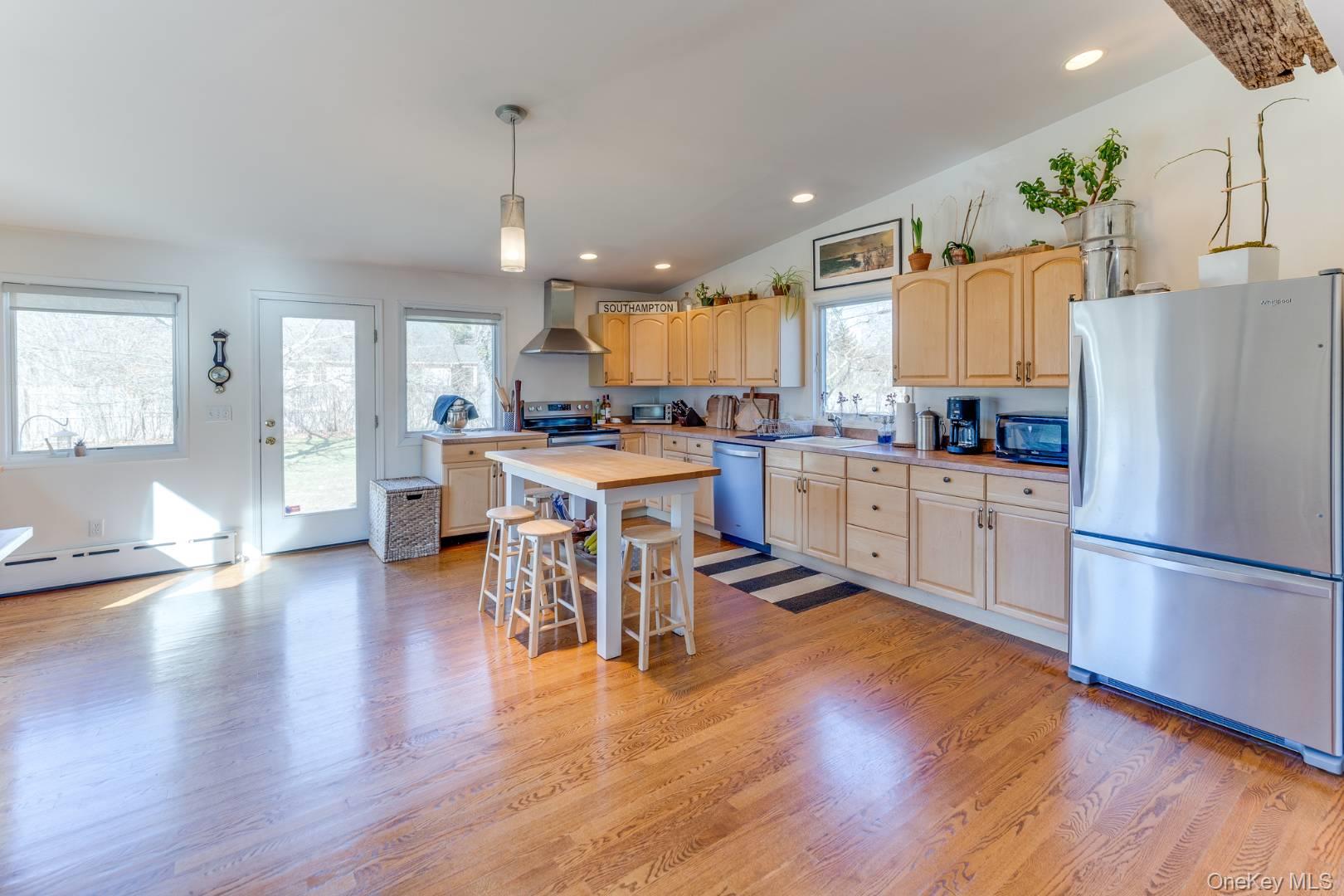 531 North Main Street, Southampton, NY 11968