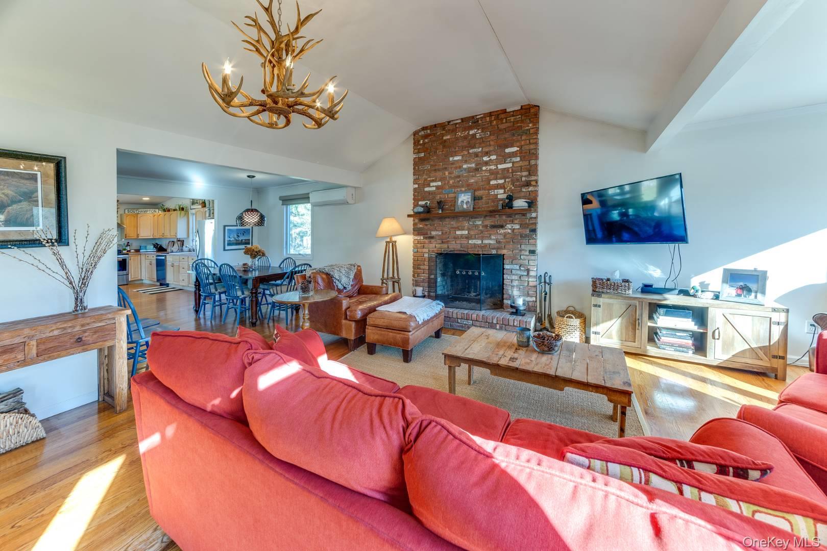 531 North Main Street, Southampton, NY 11968