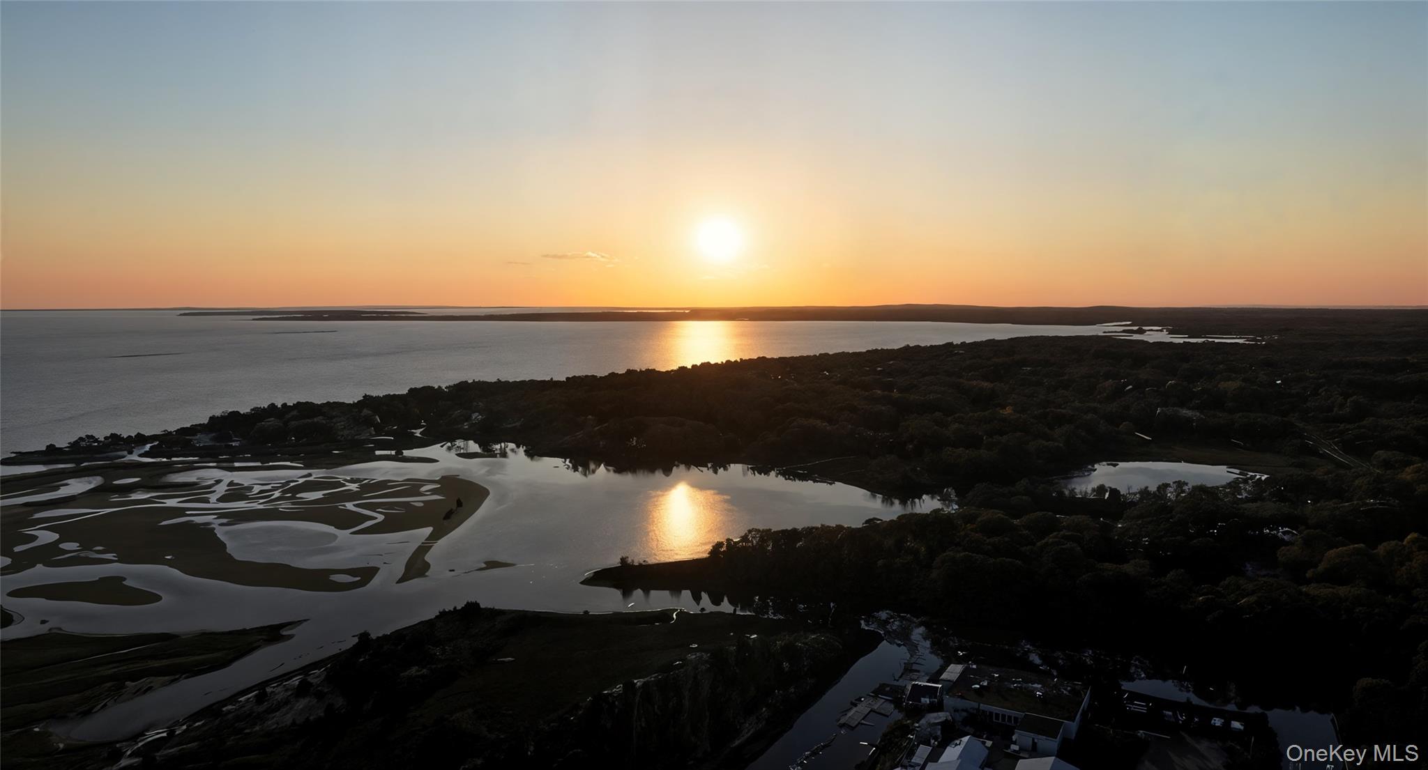 530 Sunset Way, Southold, NY 11971