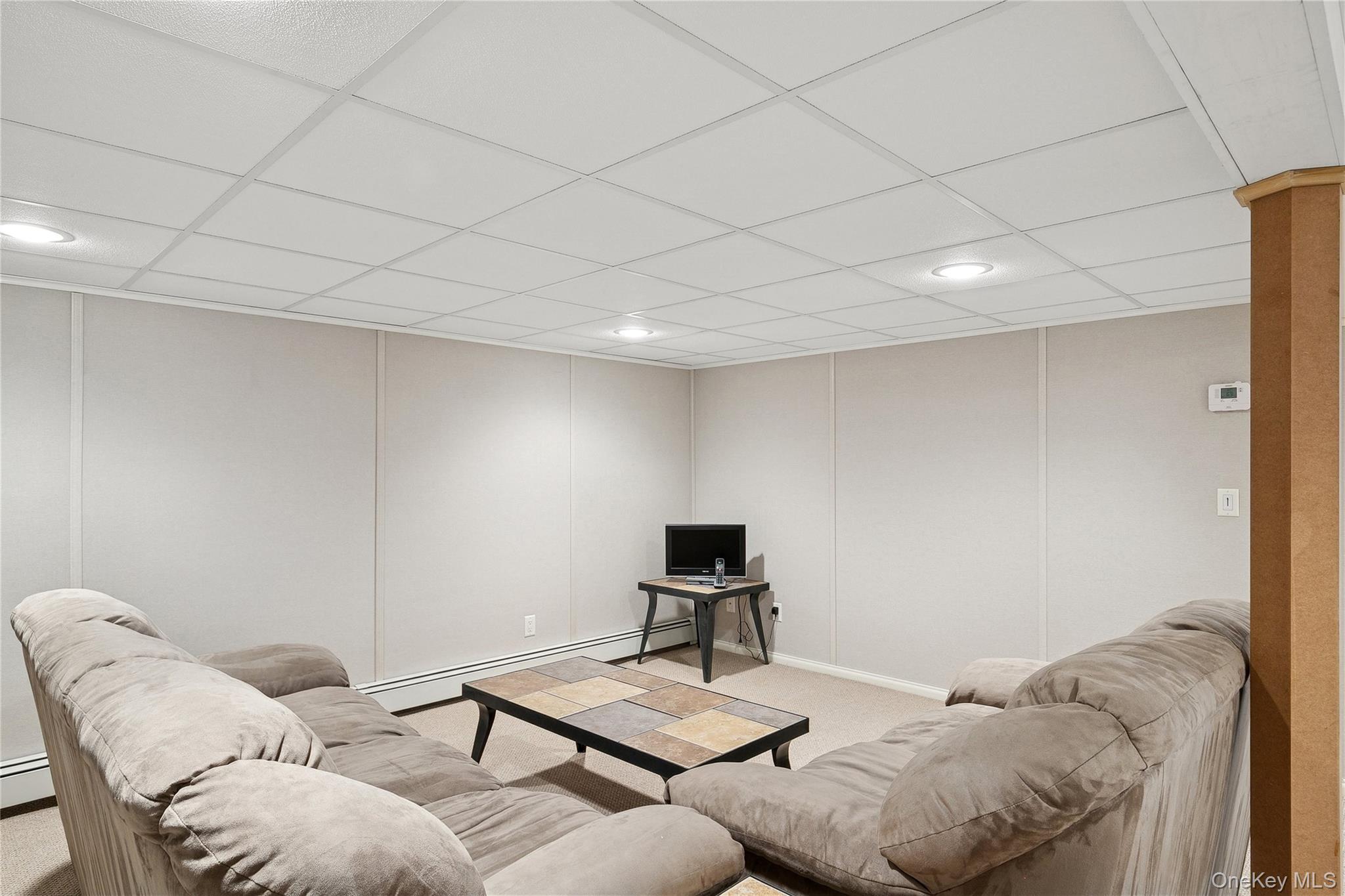 94 Mobrey Lane, Smithtown, NY 11787