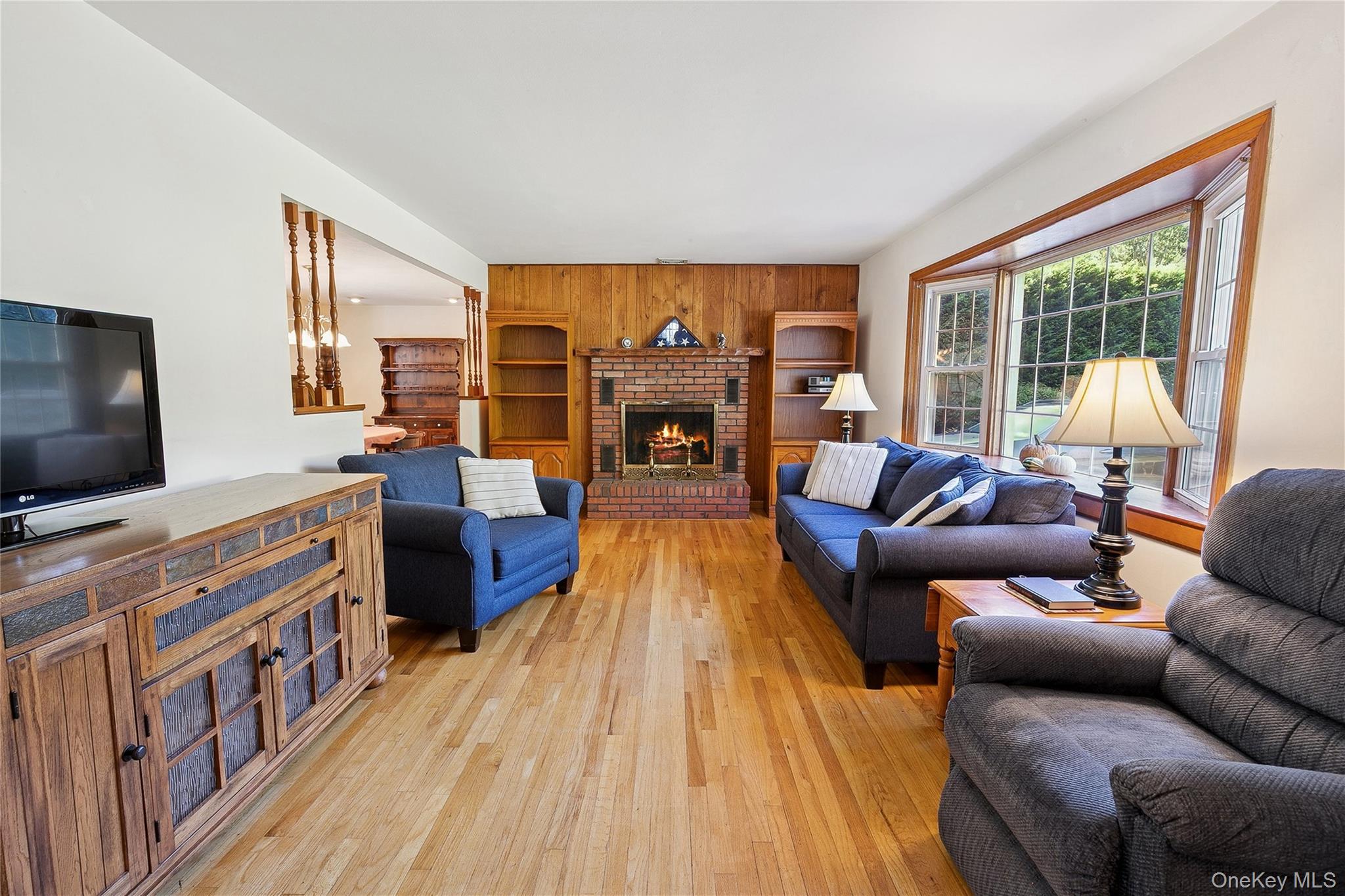 94 Mobrey Lane, Smithtown, NY 11787