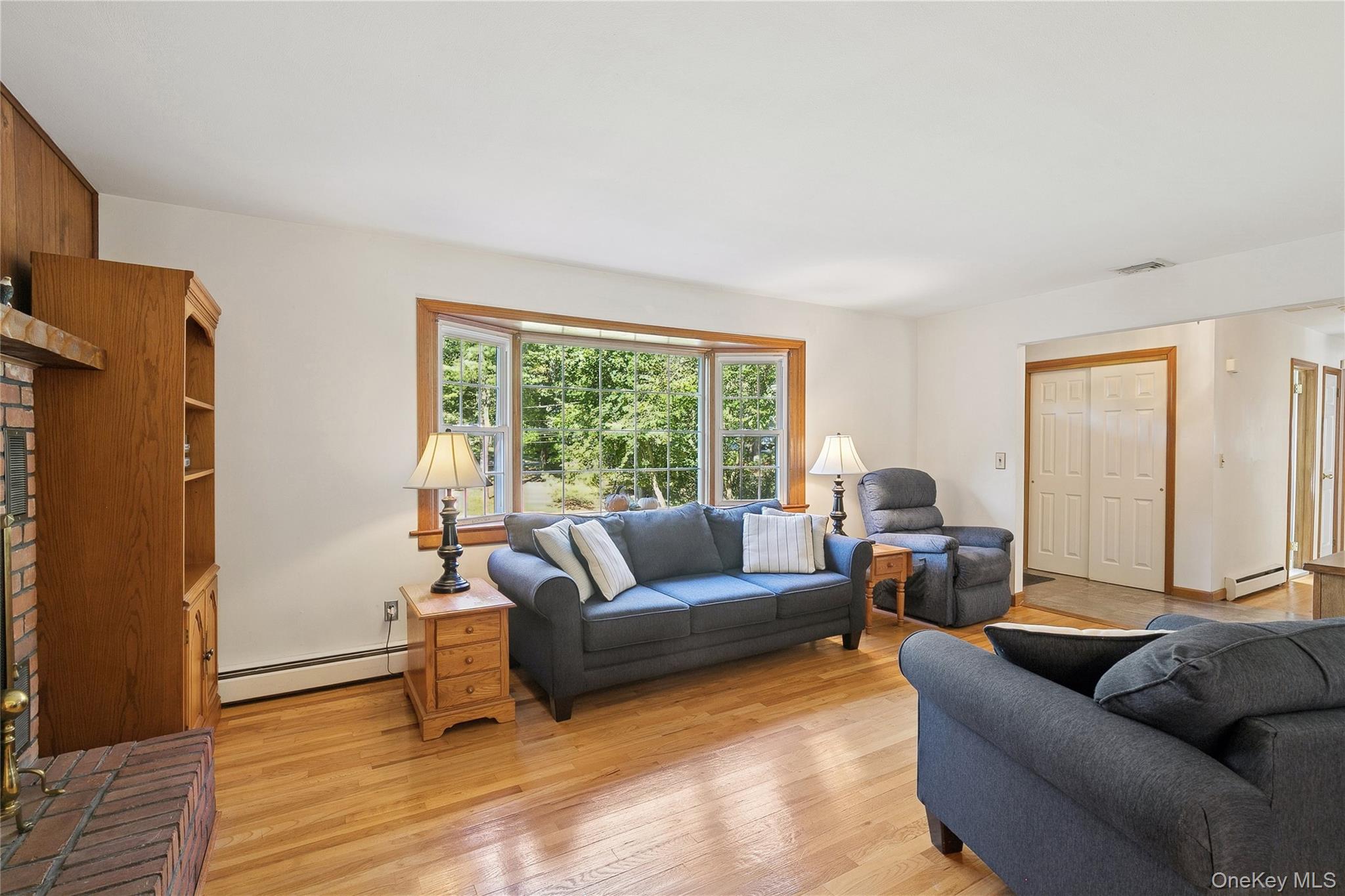 94 Mobrey Lane, Smithtown, NY 11787