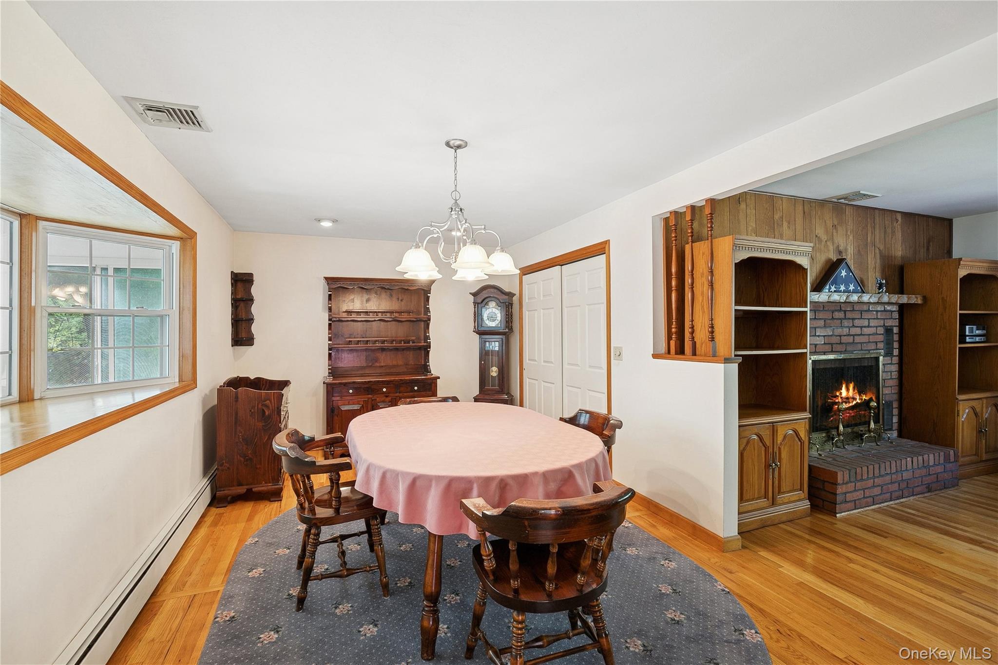 94 Mobrey Lane, Smithtown, NY 11787