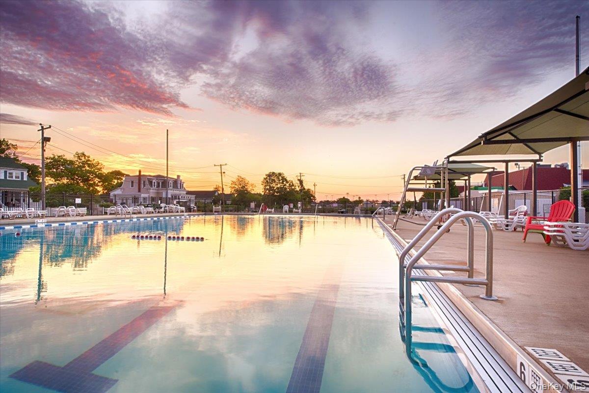 288 Cedar Avenue, Patchogue, NY 11772