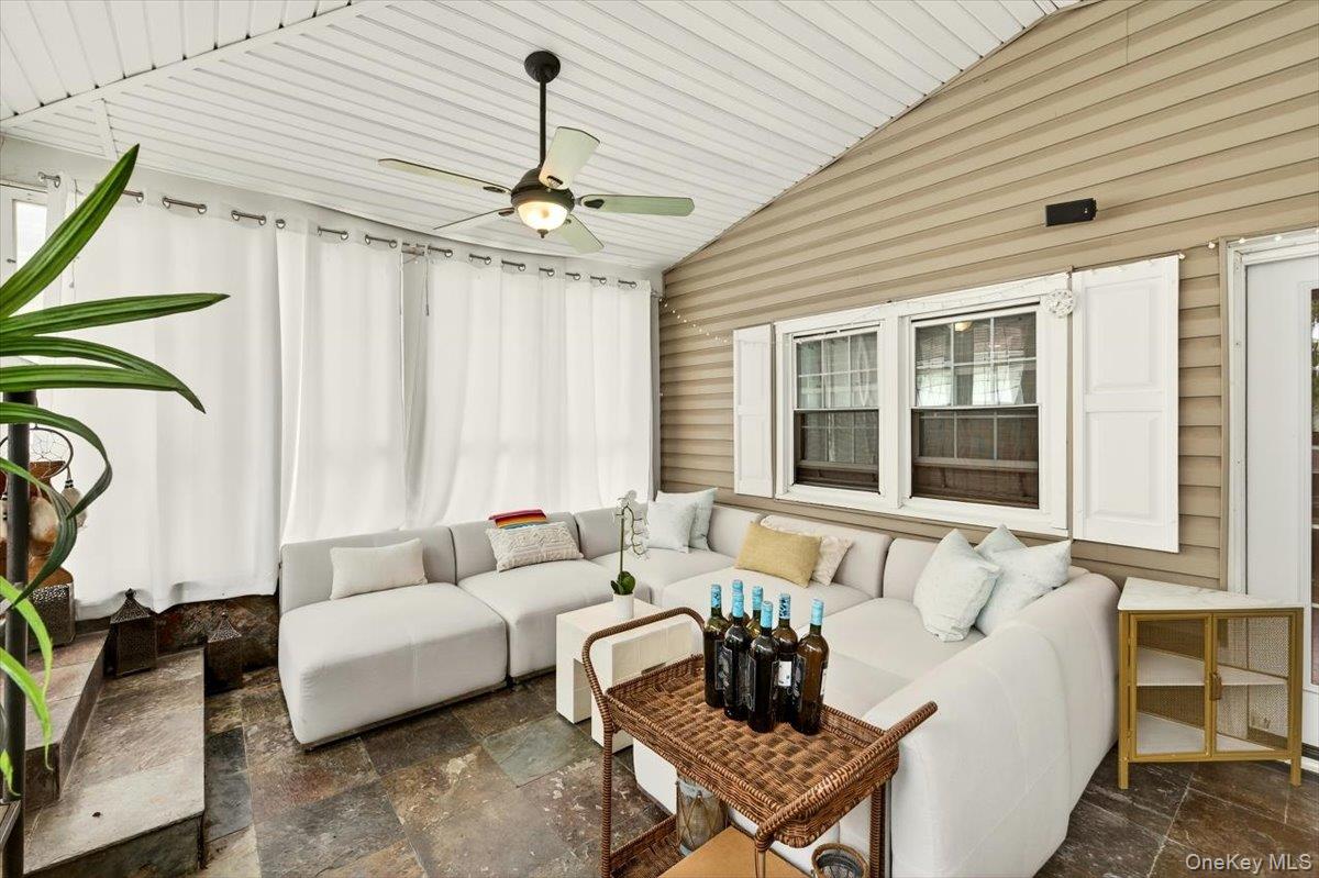 288 Cedar Avenue, Patchogue, NY 11772