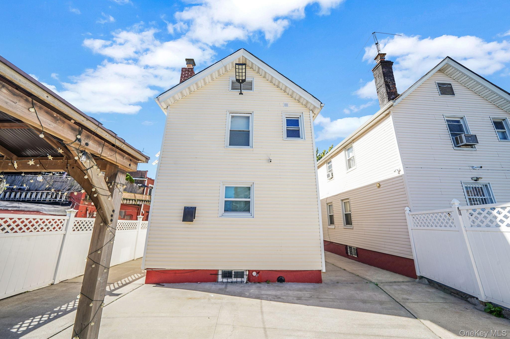 9427 208th Street, Queens Village, NY 11428