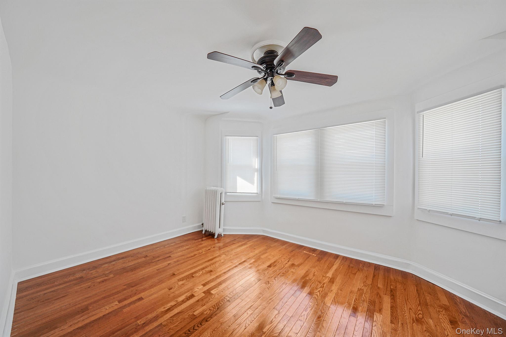 9427 208th Street, Queens Village, NY 11428