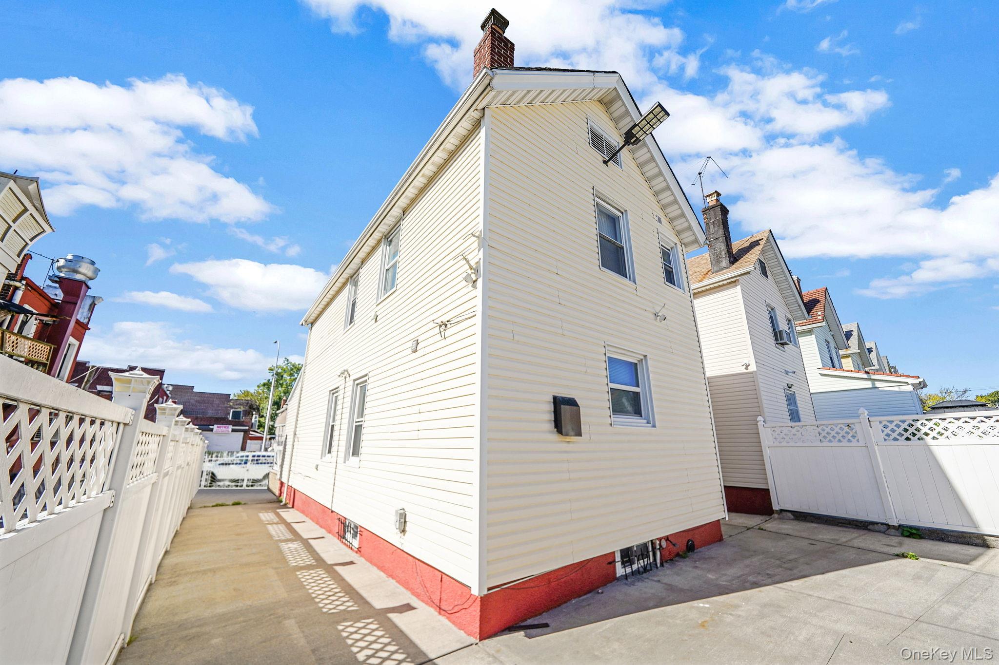 9427 208th Street, Queens Village, NY 11428