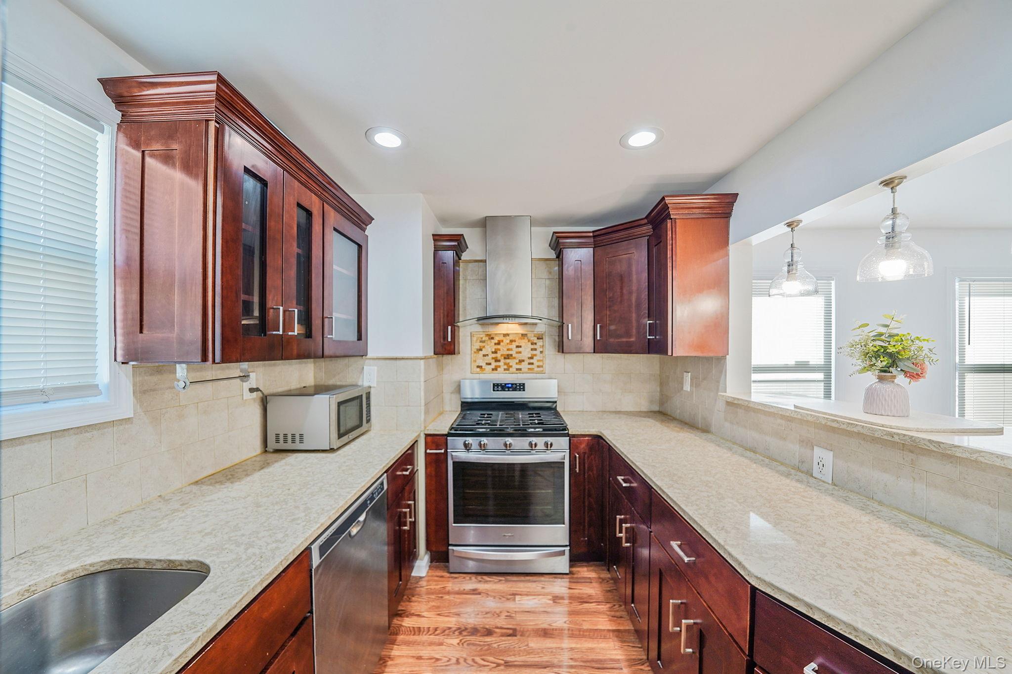 9427 208th Street, Queens Village, NY 11428