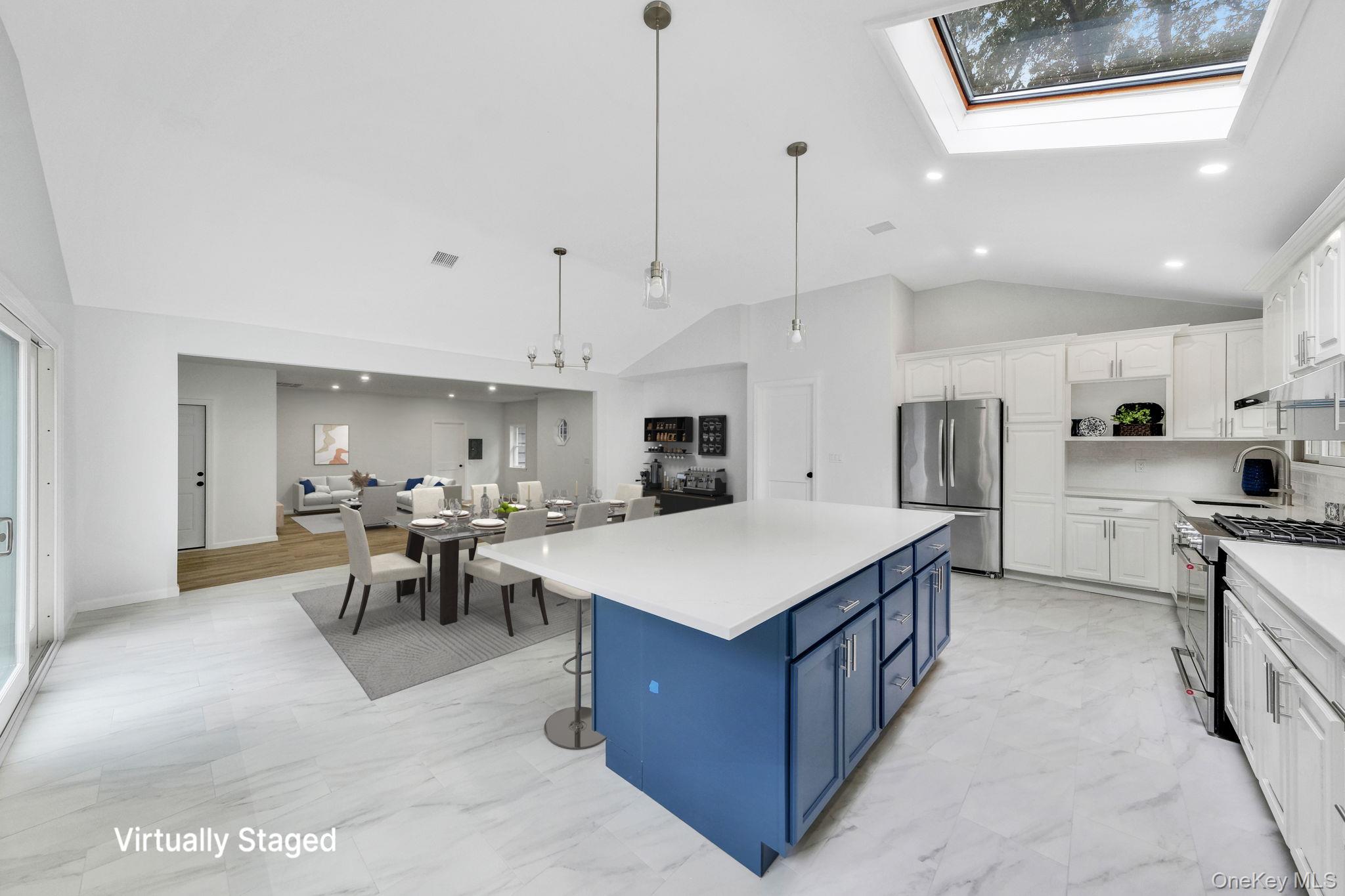 11 Wildwood Road, Ridge, NY 11961