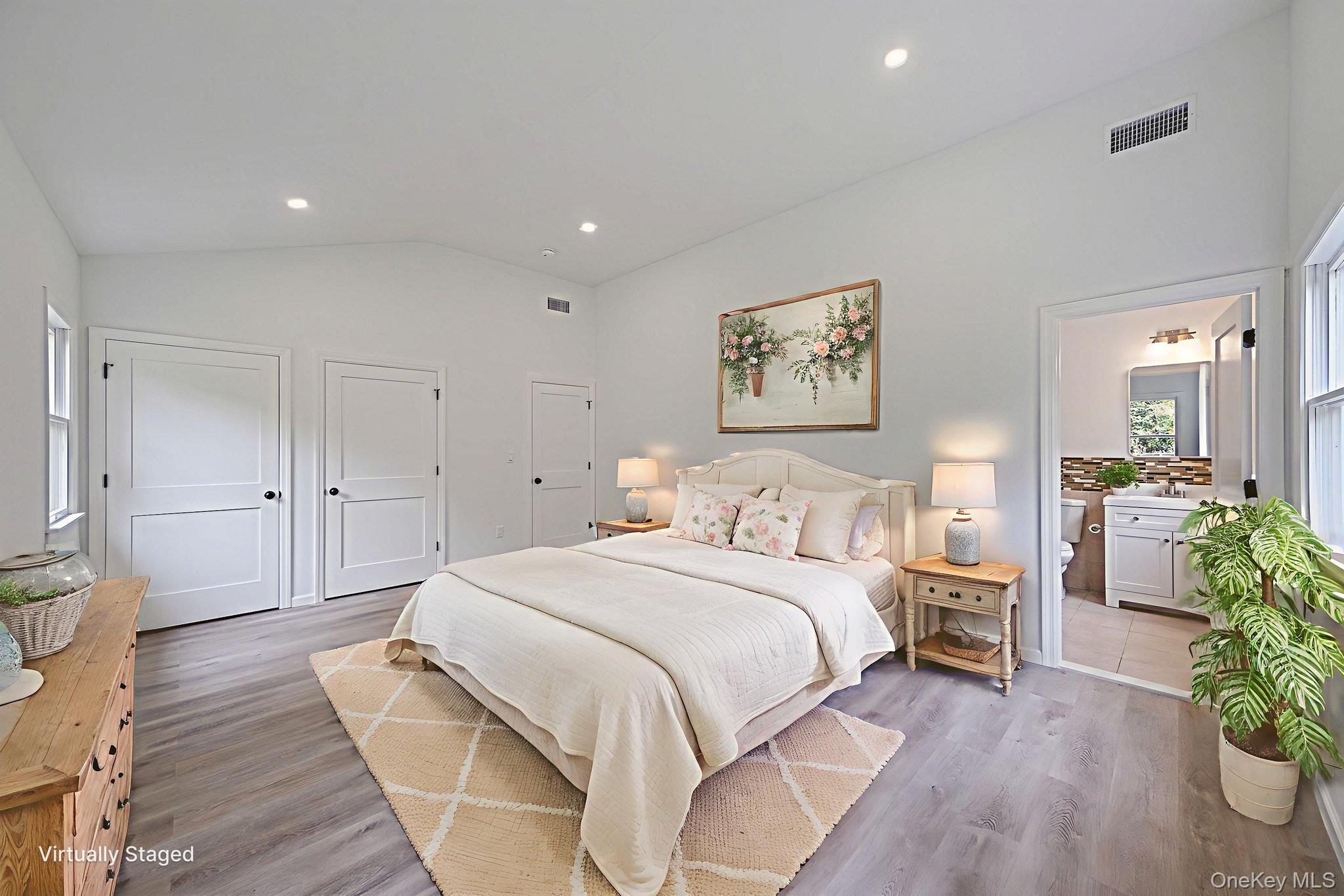 11 Wildwood Road, Ridge, NY 11961