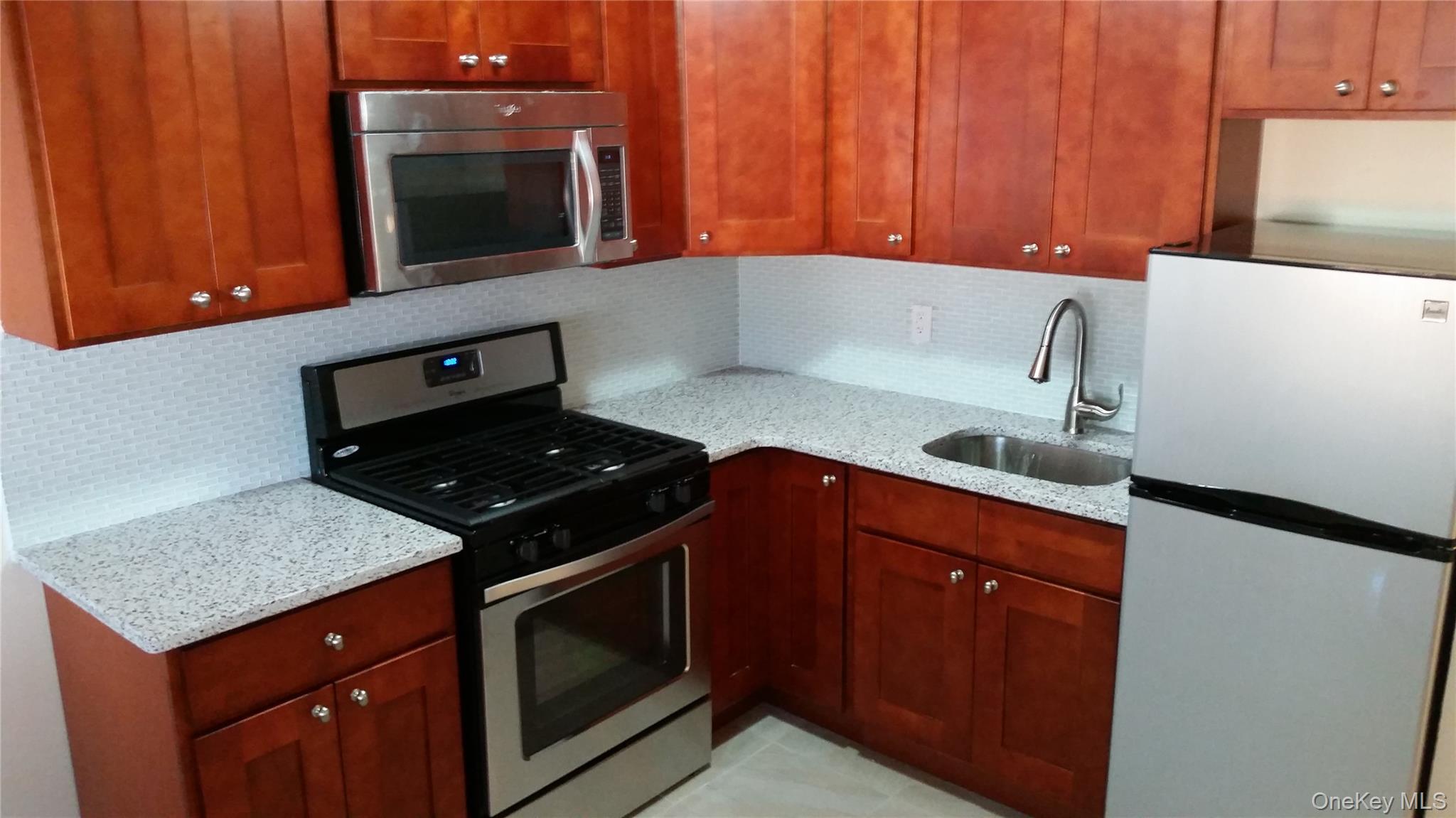 184 Kearney Avenue, Bronx, NY 10465