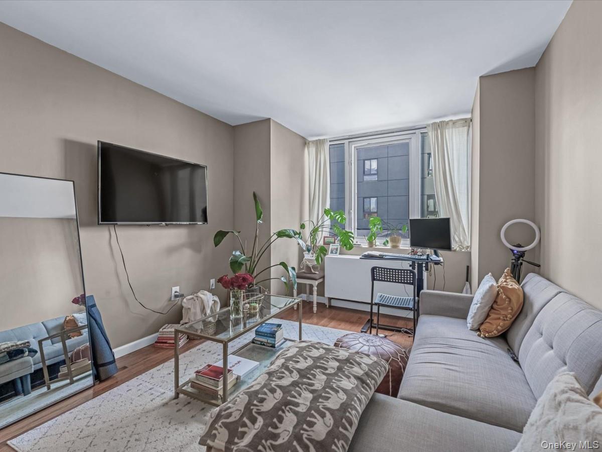 358 Grove Street # 2E, Brooklyn, NY 11237