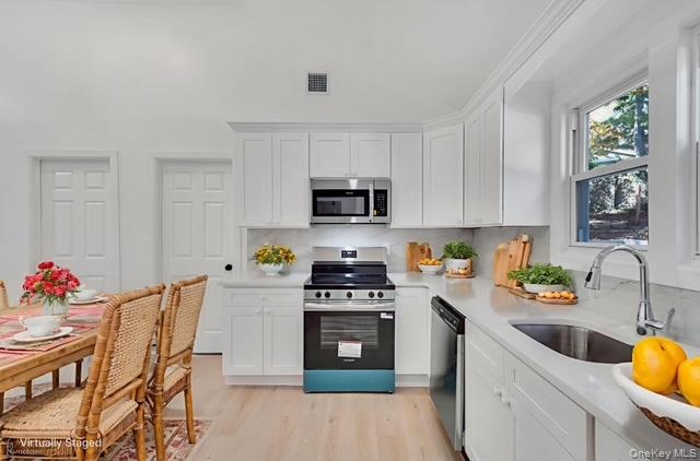 7 Rosedale Road, Sound Beach, NY 11789