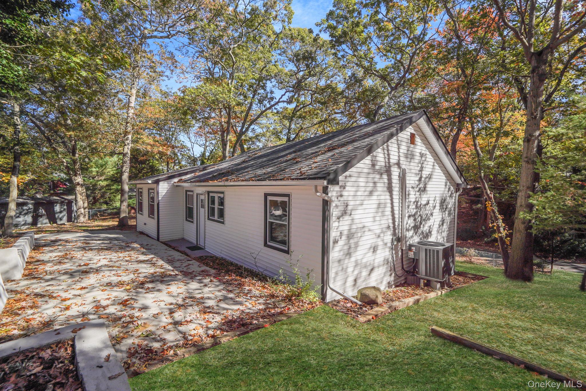 7 Rosedale Road, Sound Beach, NY 11789