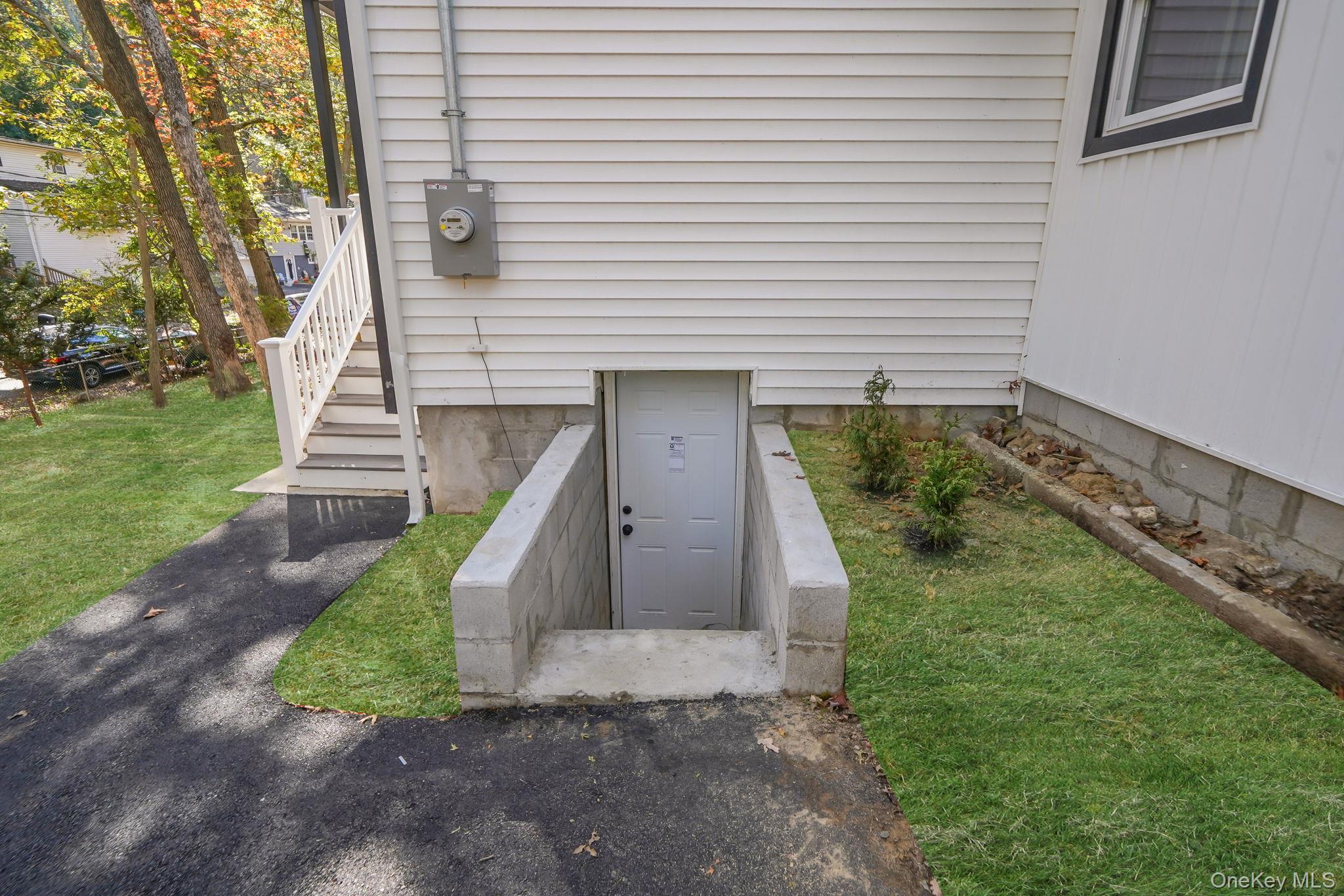 7 Rosedale Road, Sound Beach, NY 11789