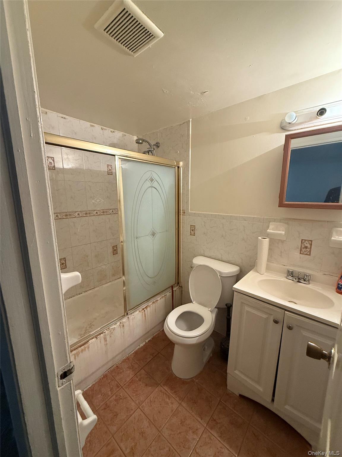 3541 Barnes Avenue, Bronx, NY 10467