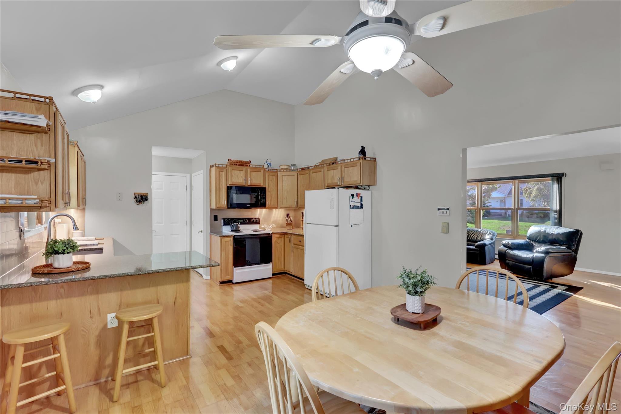 230 Baywood Drive, Baiting Hollow, NY 11933