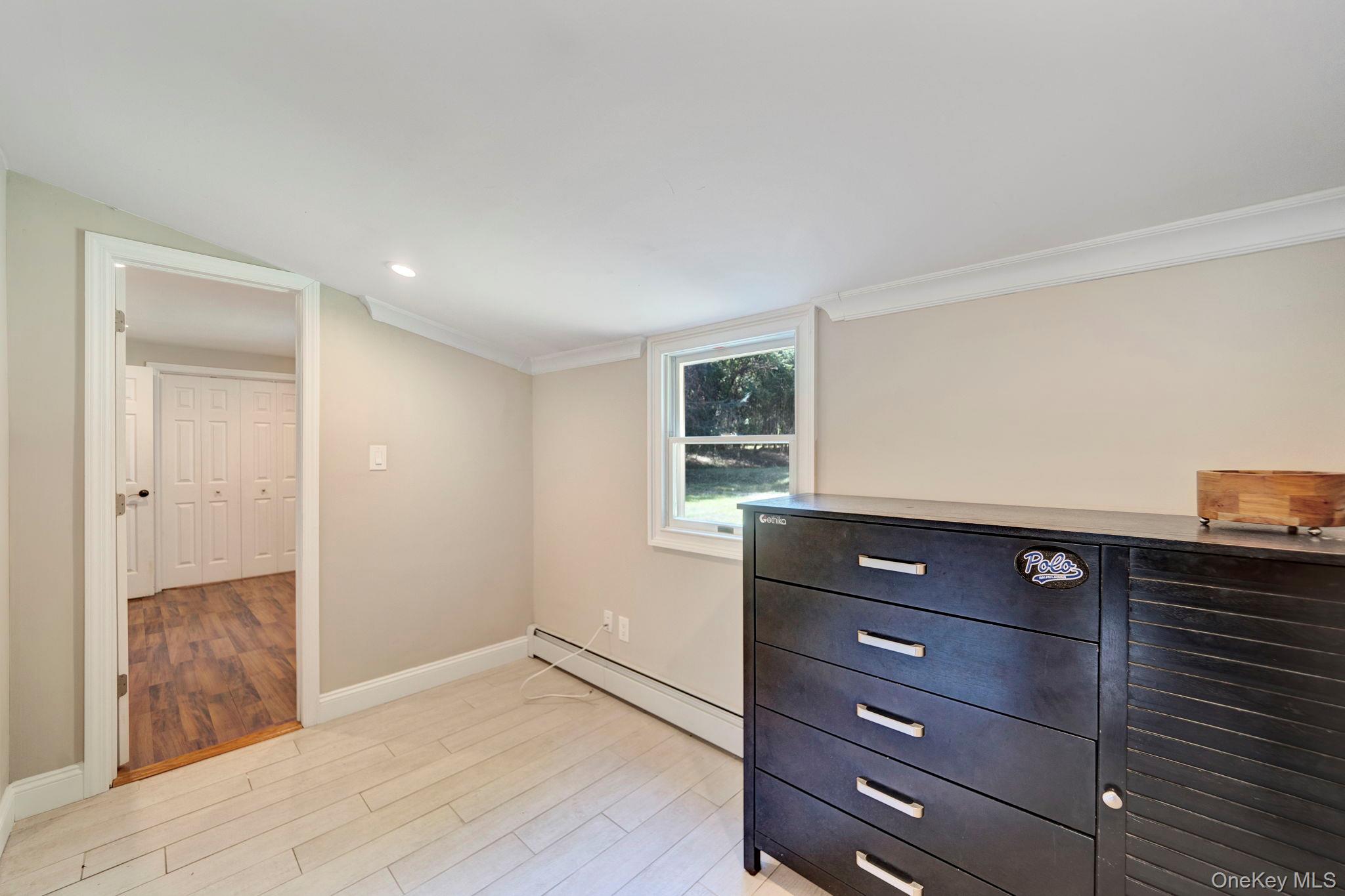 26 Lindner, Smithtown, NY 11787