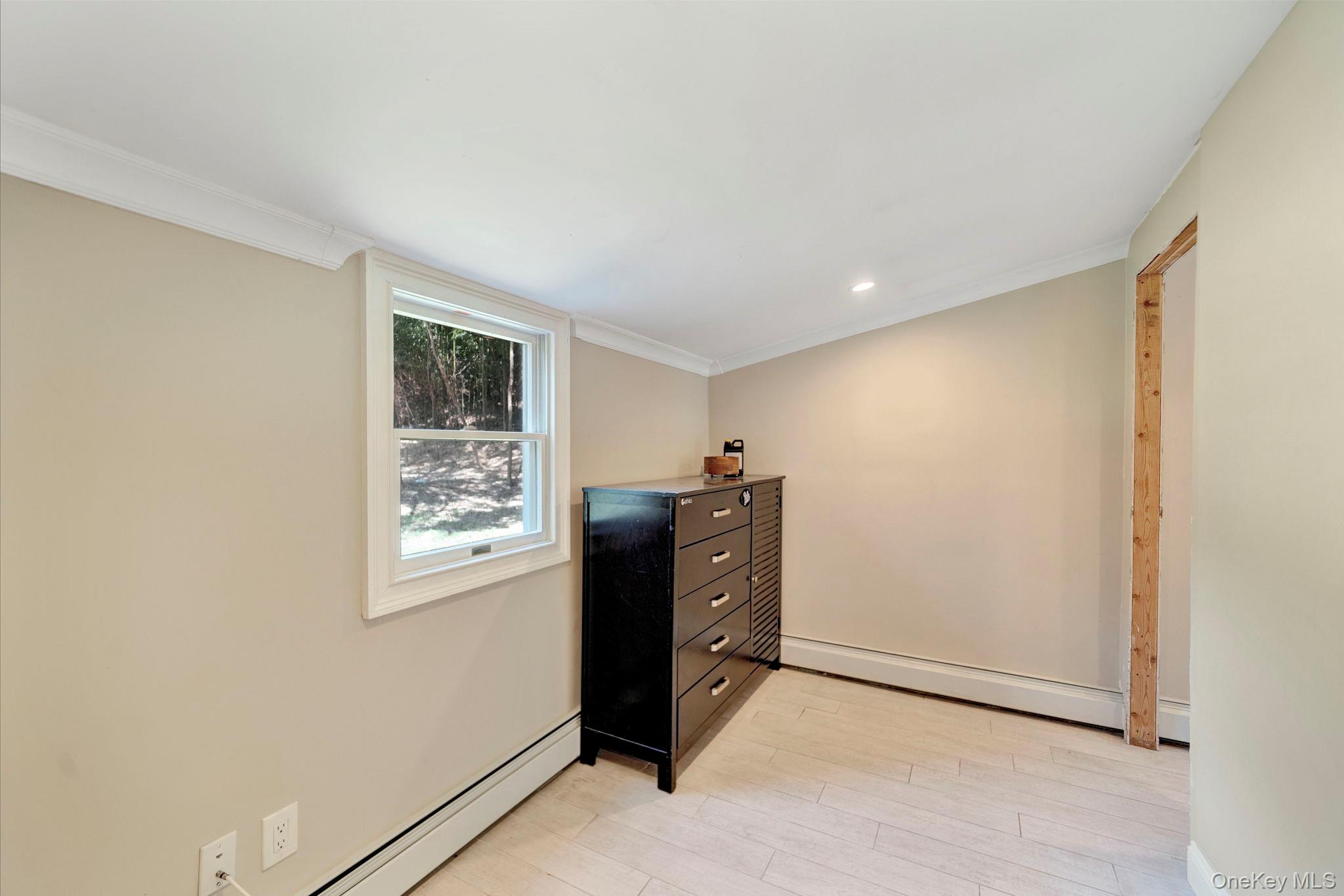 26 Lindner, Smithtown, NY 11787