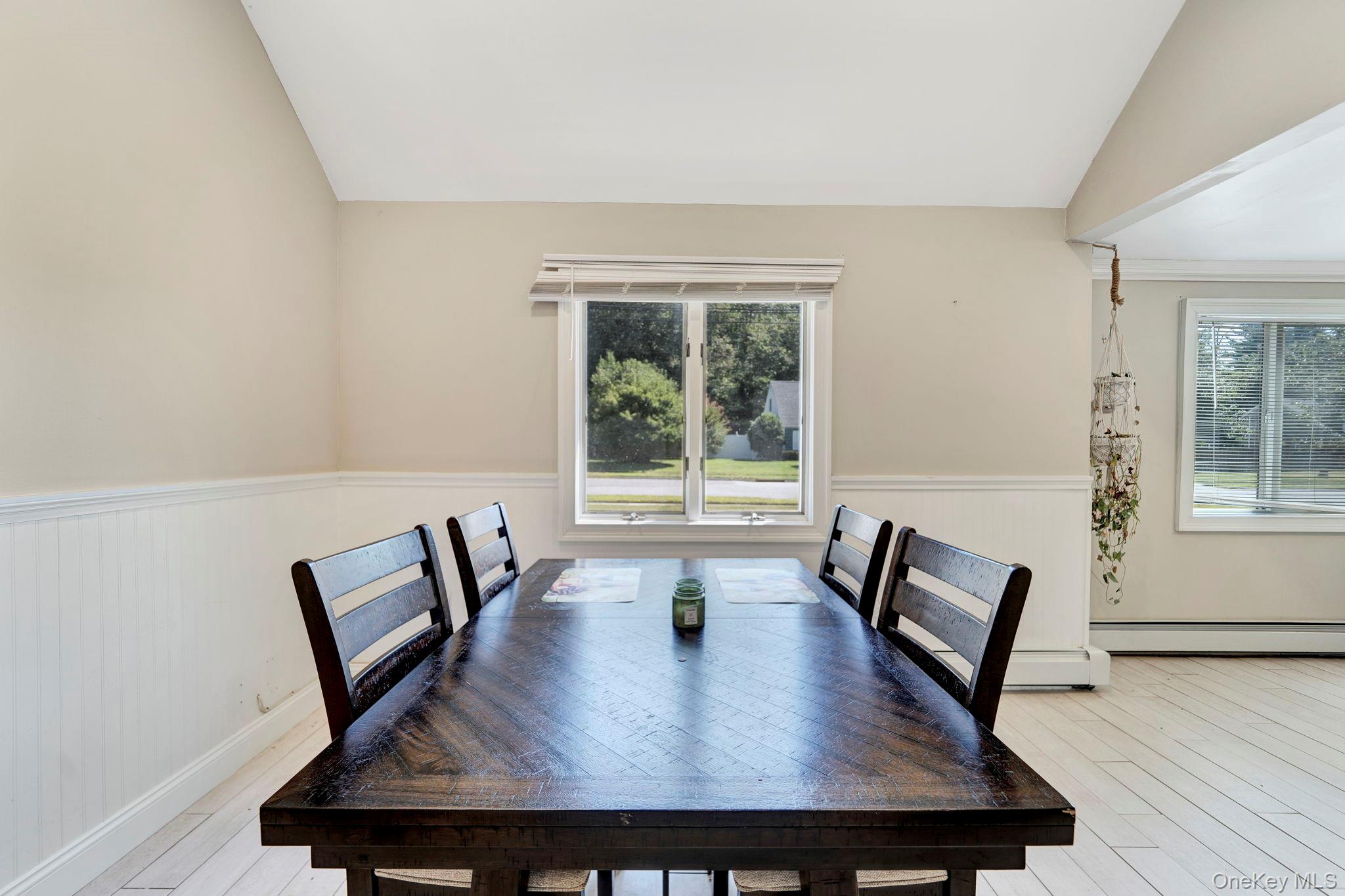 26 Lindner, Smithtown, NY 11787