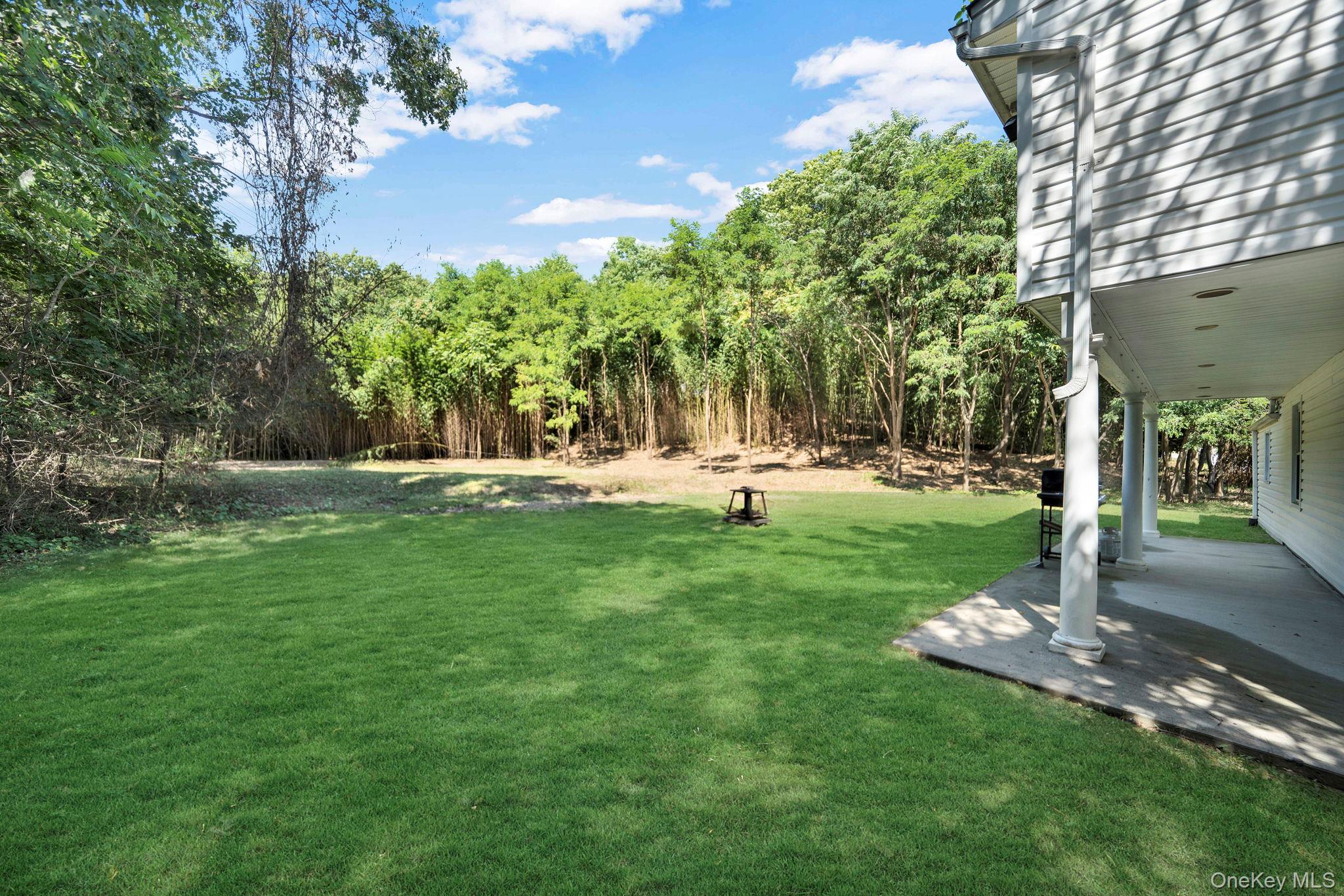 26 Lindner, Smithtown, NY 11787