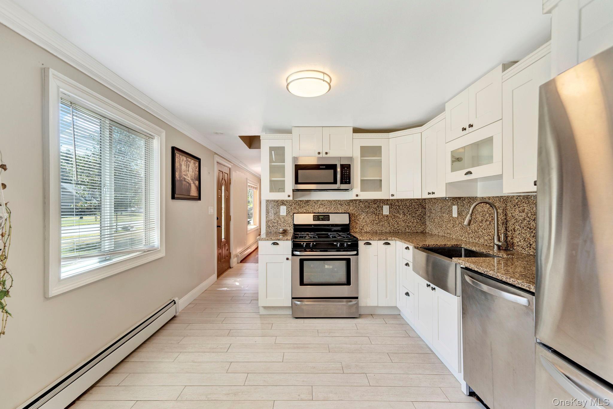 26 Lindner, Smithtown, NY 11787