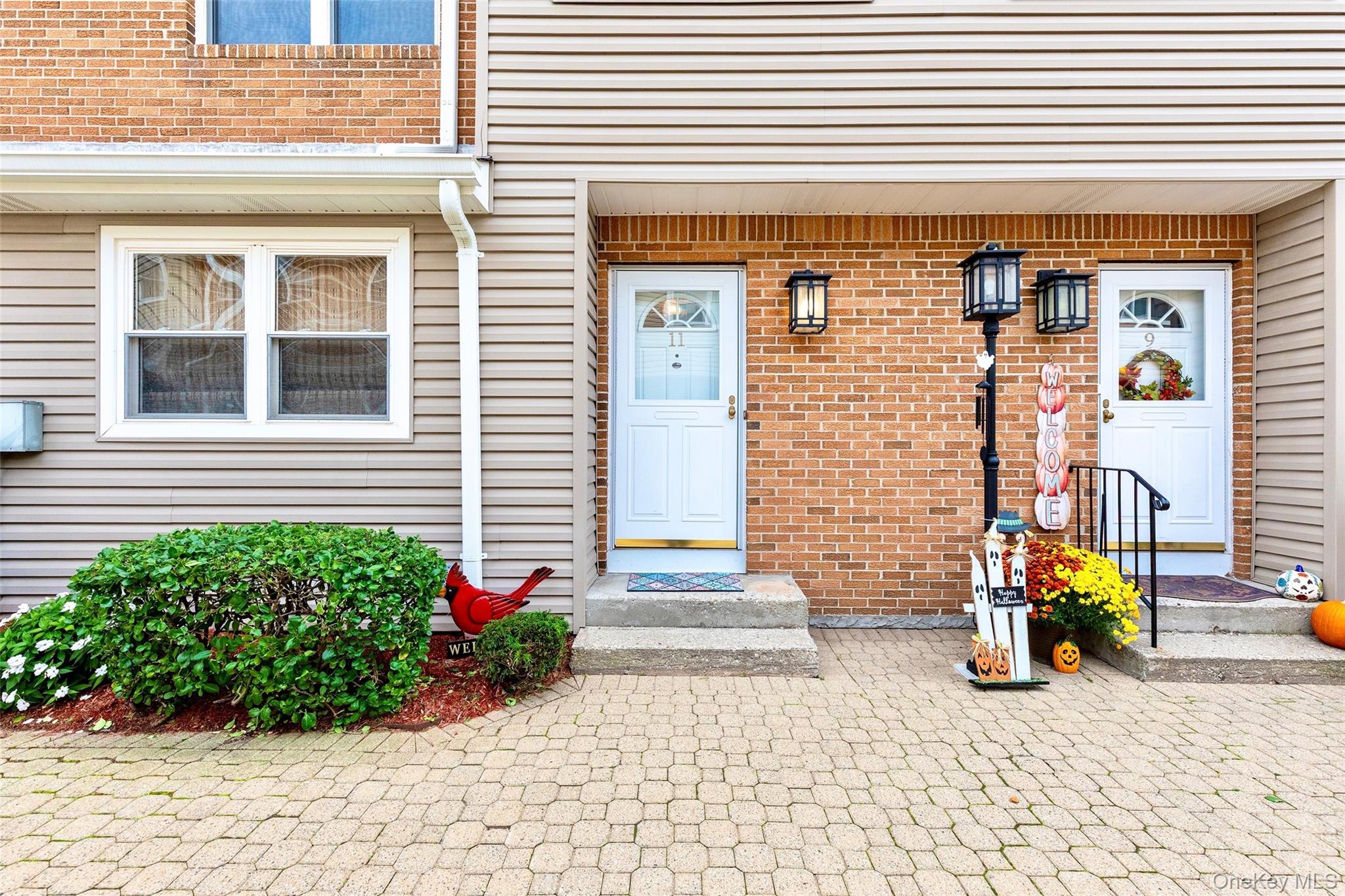 280 Franklin Avenue # 11, Franklin Square, NY 11010