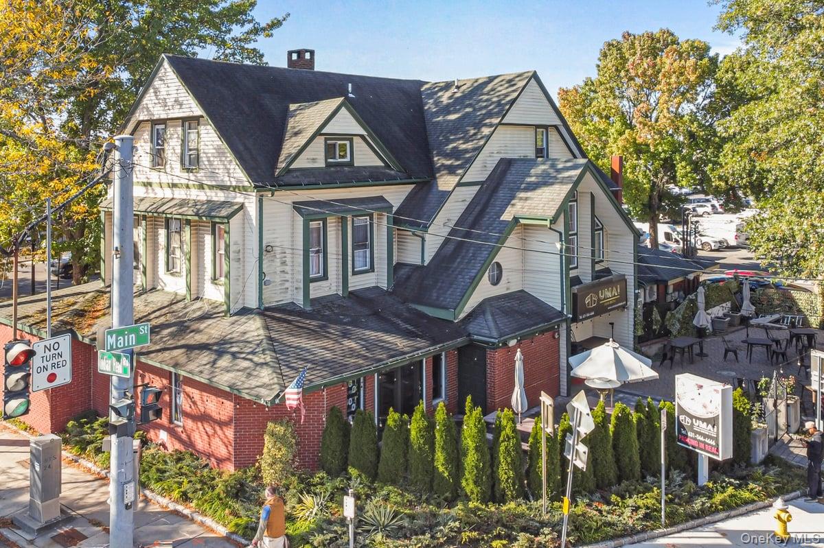 4 Main Street, Kings Park, NY 11754