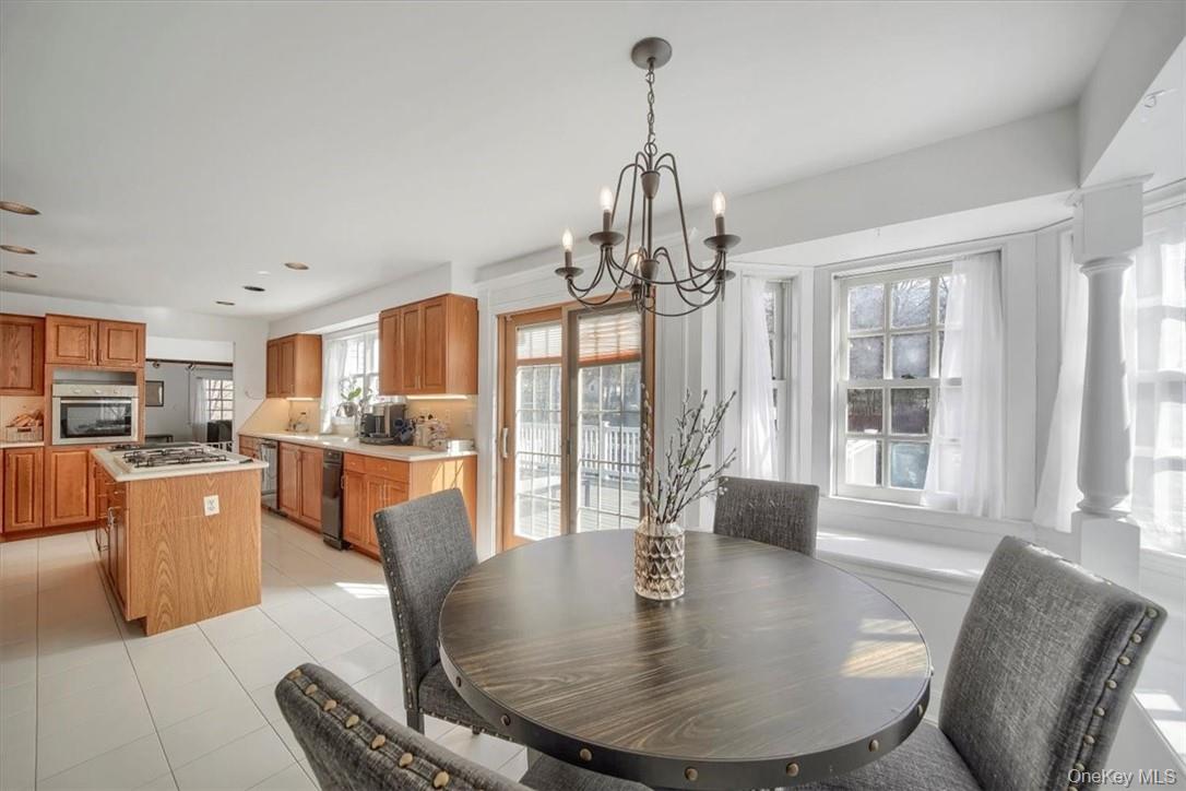 10 High Tor Road, New City, NY 10956