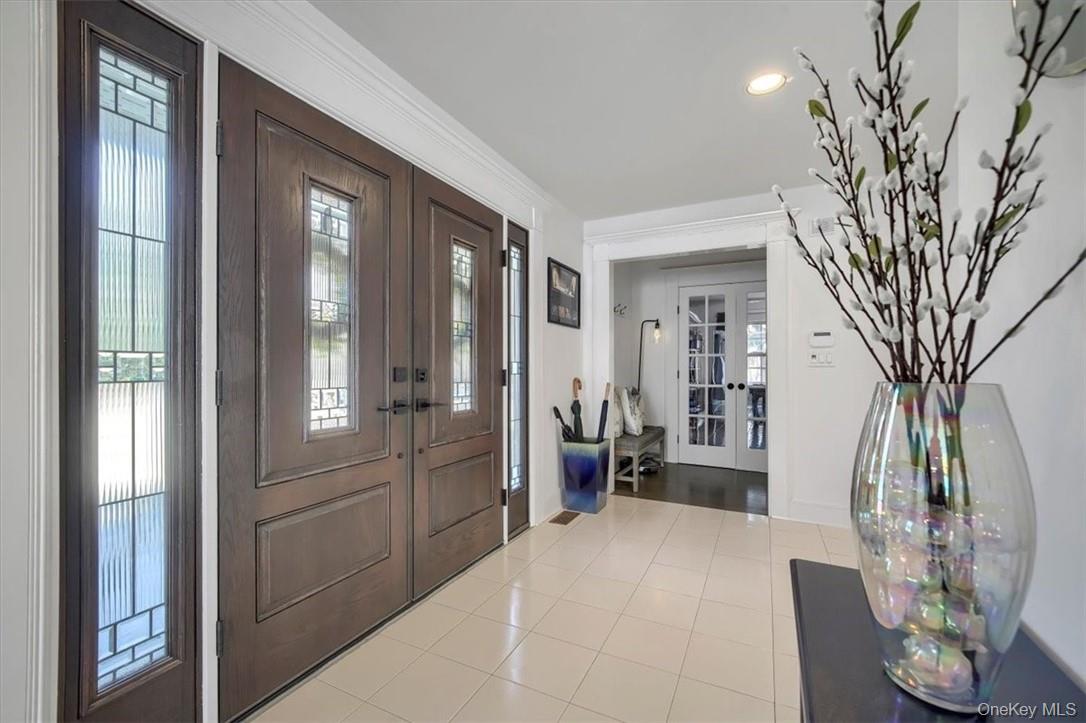 10 High Tor Road, New City, NY 10956