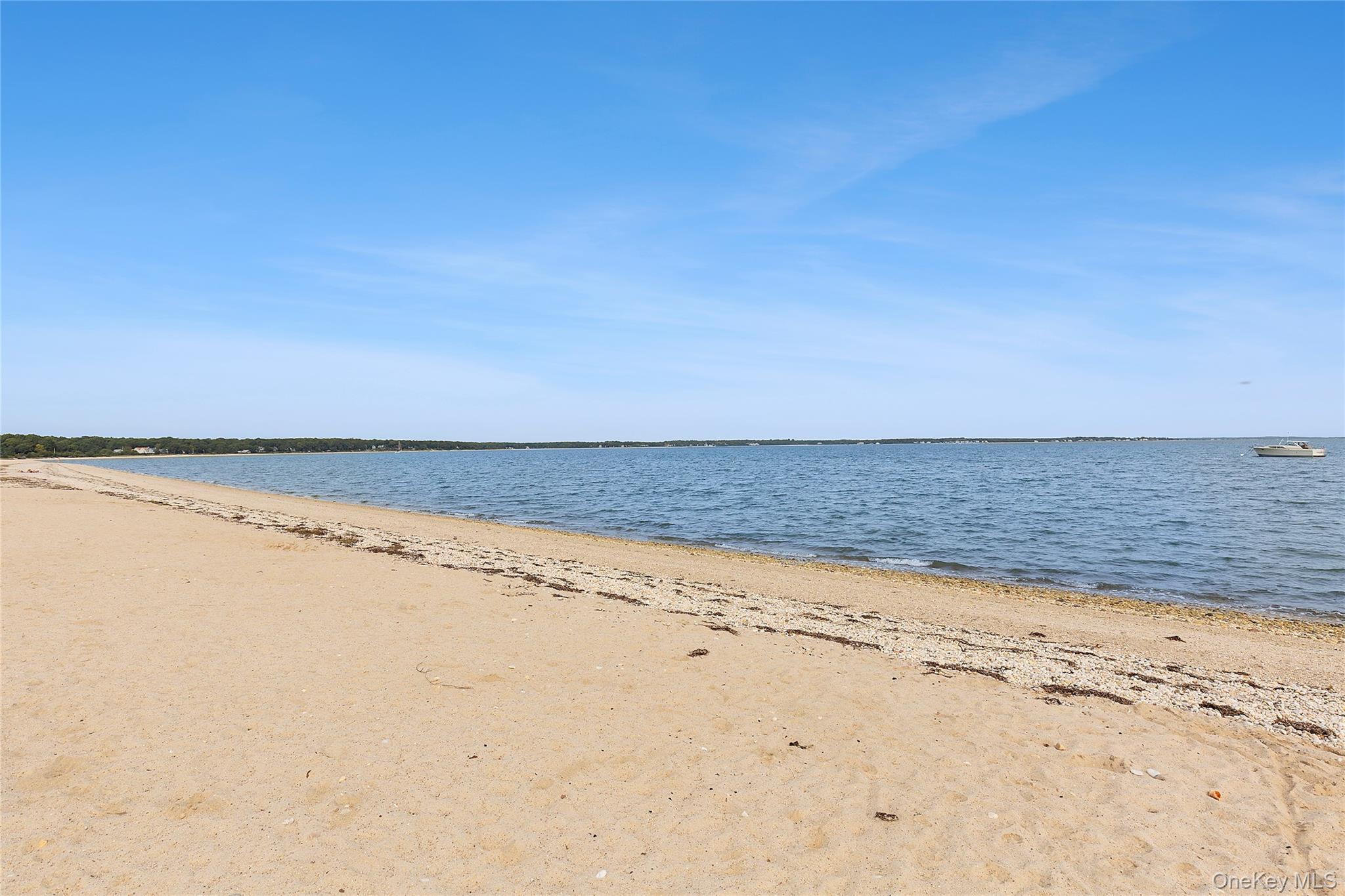 3700 Haywaters Road, Cutchogue, NY 11935