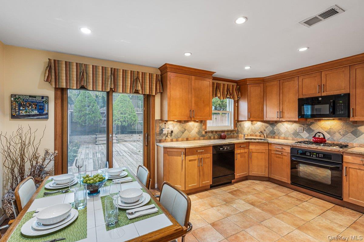 2318 A Corporal Kennedy Street # 95, Bayside, NY 11360